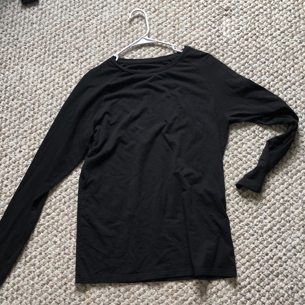 Alphalete men’s premium long sleeve